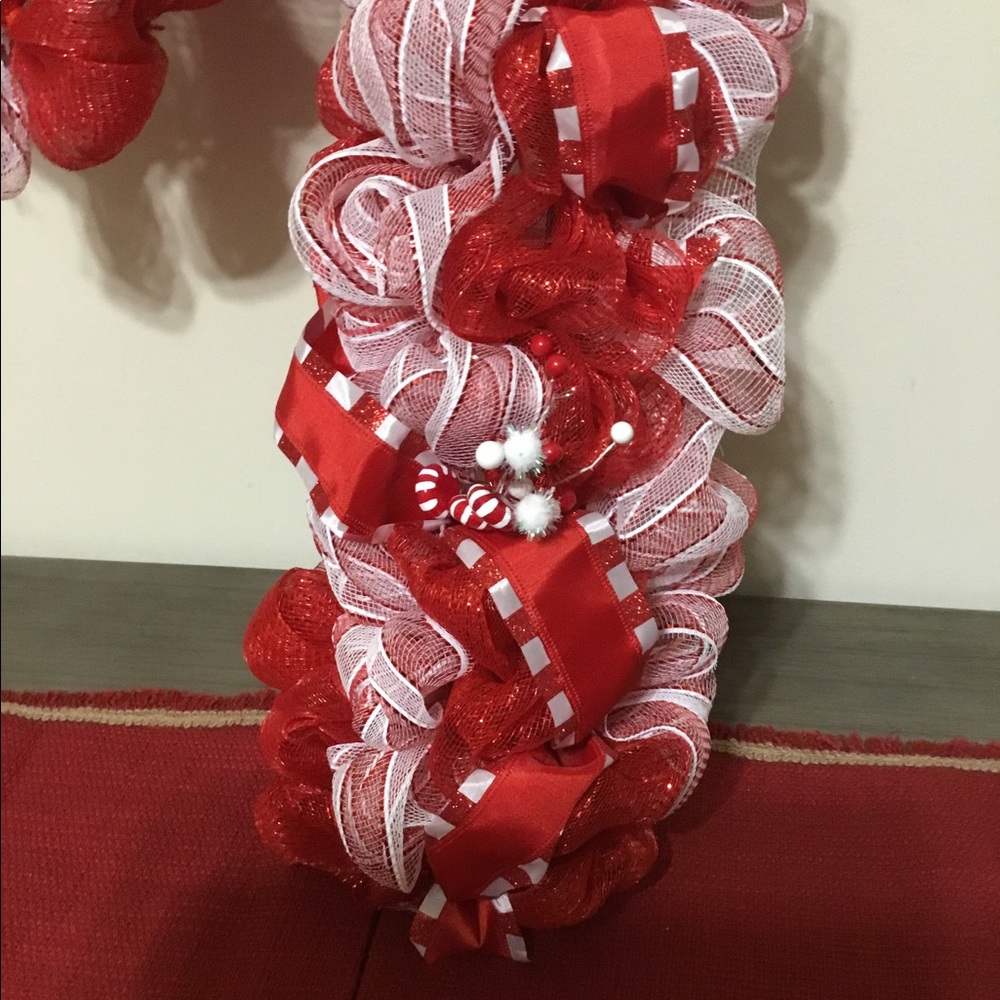 Handmade Christmas Candy Cane Wreath - Picture 3 of 4